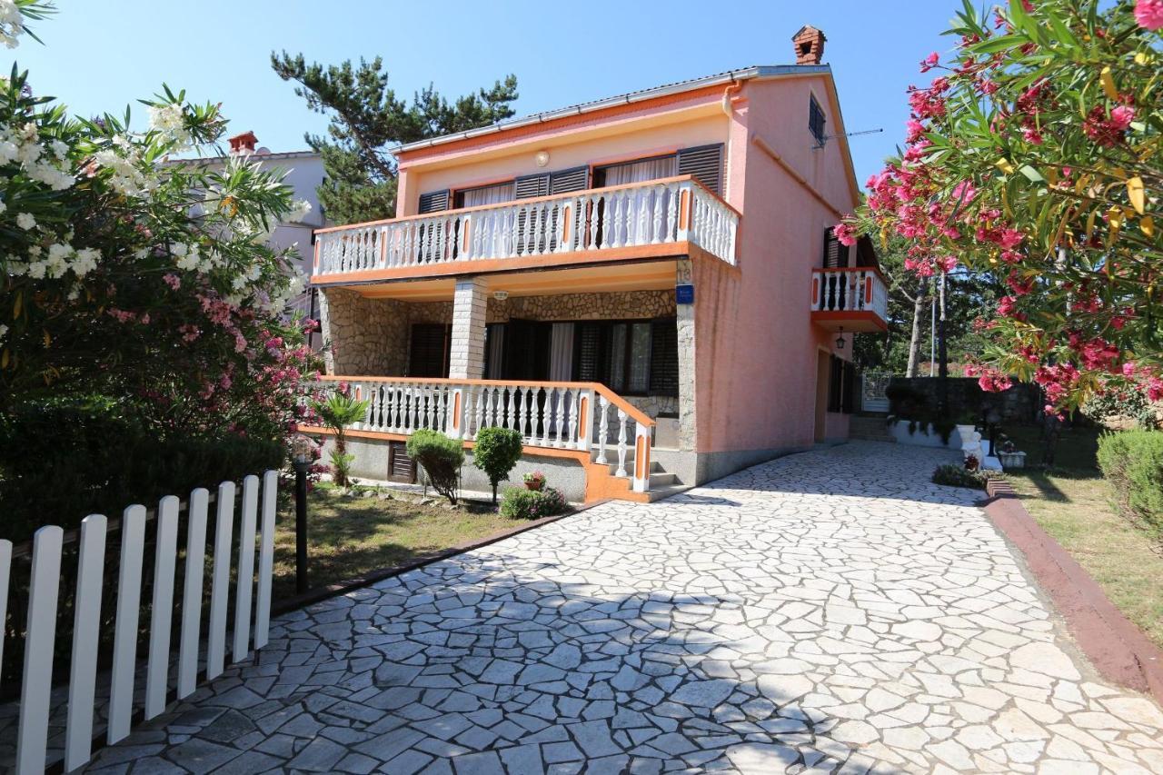 Apartments Vugrin Šilo Exterior foto